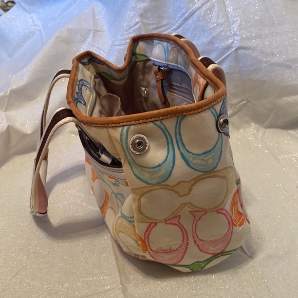 Authentic Coach handbag. Clean slightly used. - Picture 7 of 9